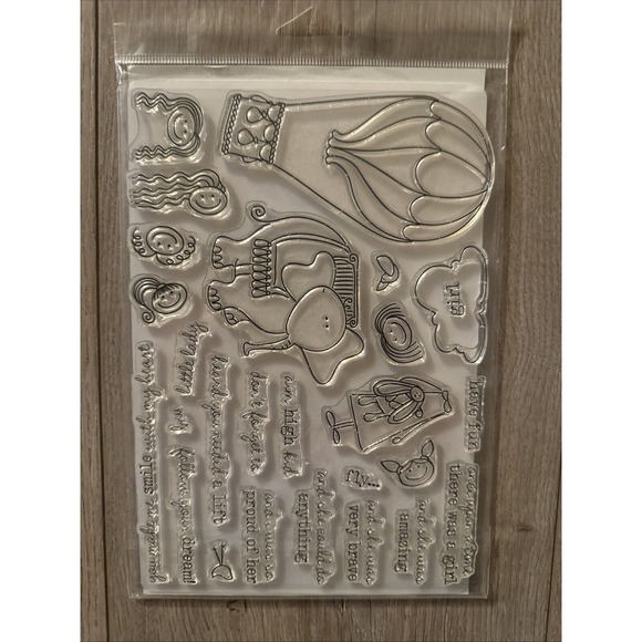 NEW Clearly Gina K. Photopolymer Stamps Half Pint‎ Heroines - Picture 2 of 2